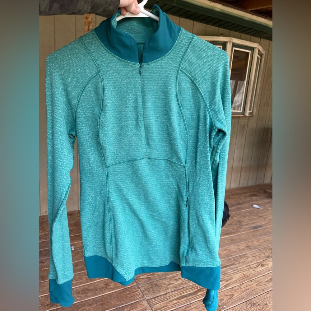 Women’s lululemon jacket size 8